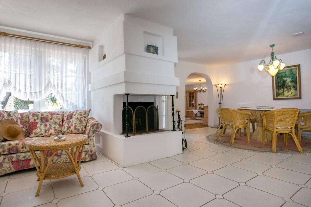 Villa Euphoria Theologos  Luaran gambar