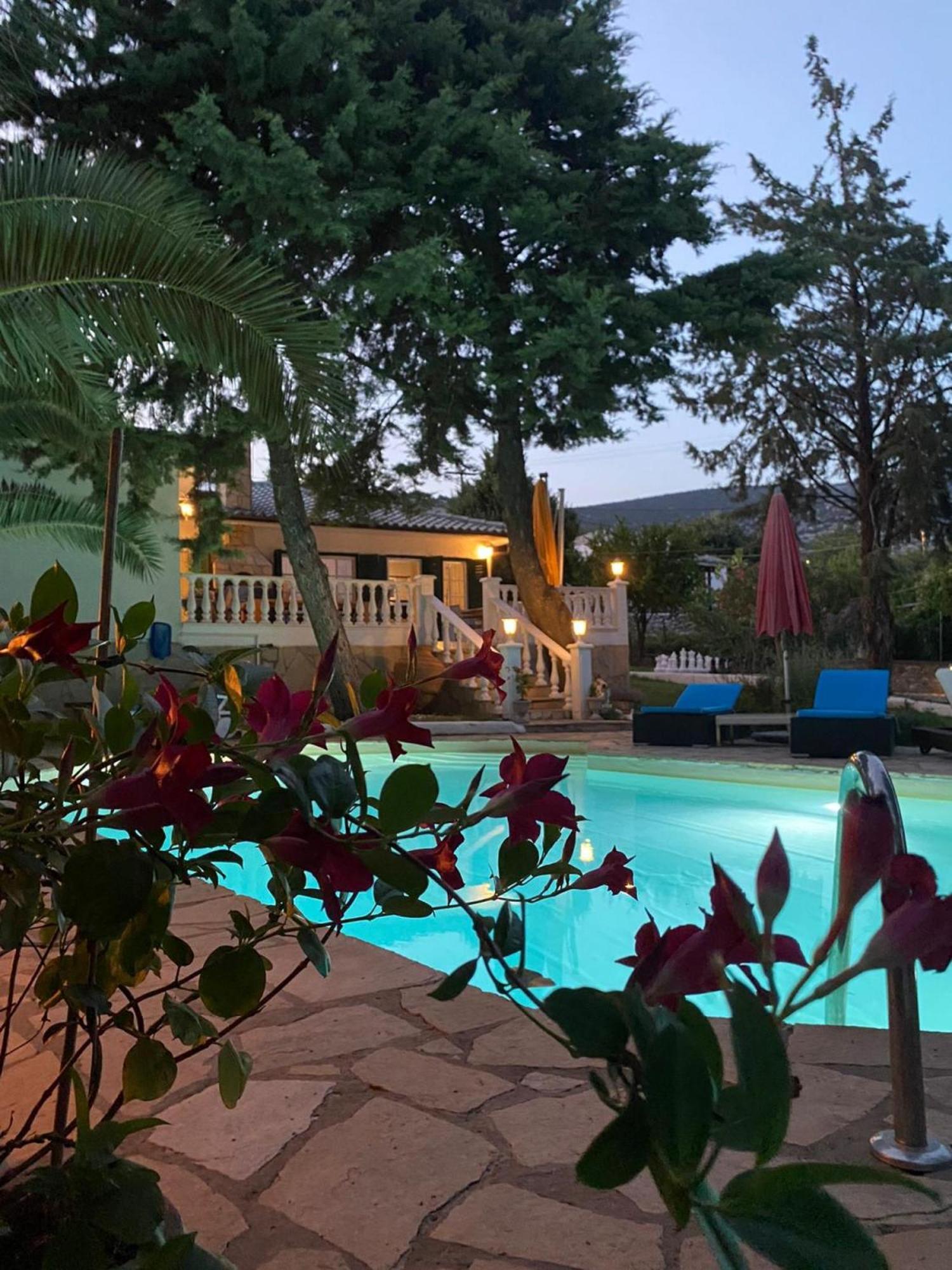 Villa Euphoria Theologos  Luaran gambar
